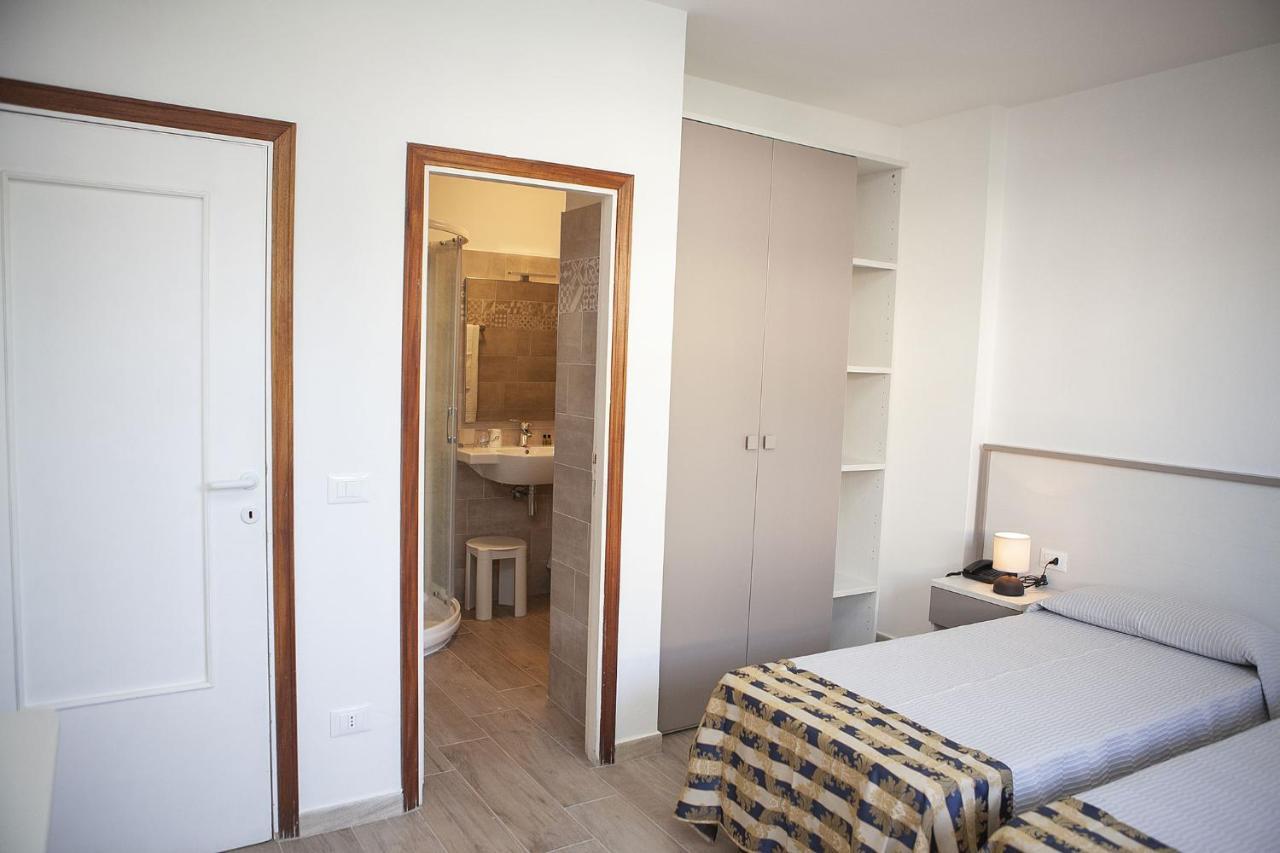 Hotel Thomas Marina di Campo Zewnętrze zdjęcie
