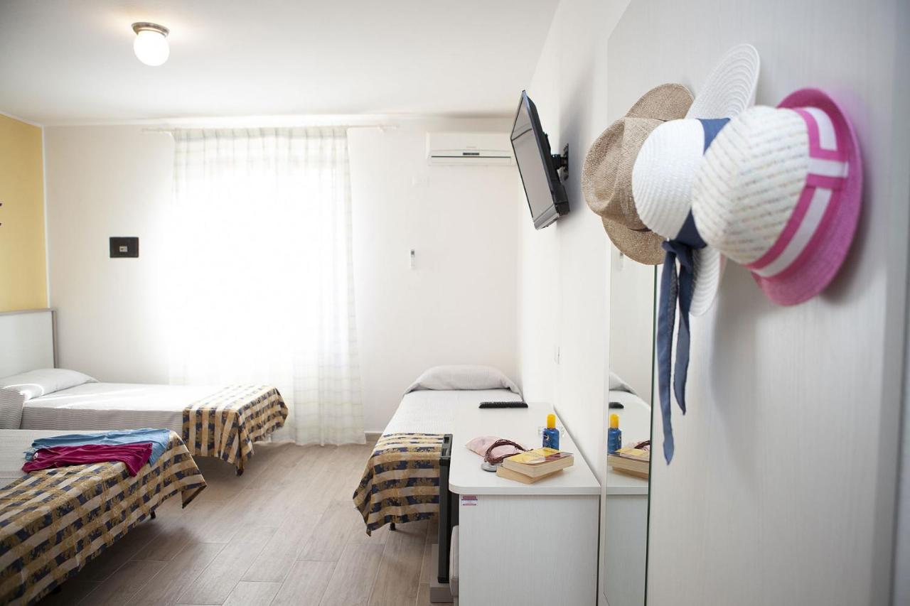Hotel Thomas Marina di Campo Zewnętrze zdjęcie
